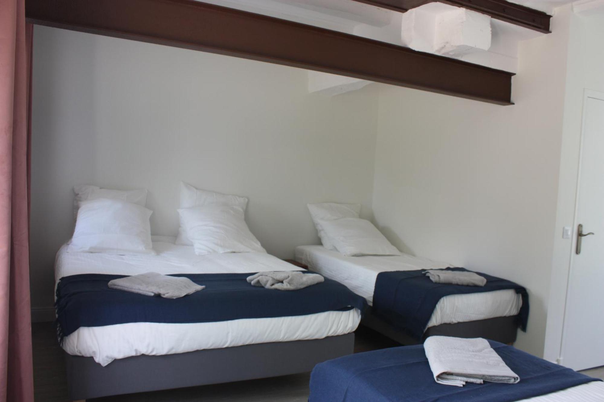 Les Chambres D'Emma Le Liege 外观 照片